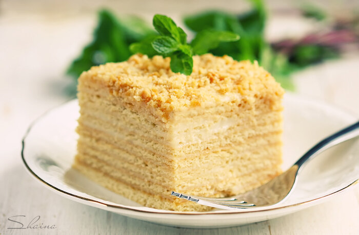 Торт "Медовый пух" с легким заварным кремом