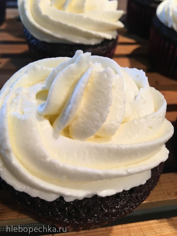 Шоколадные капкейки на гиннесе (по рецепту Найджелы Лоусон Chocolate Guinness Cake)