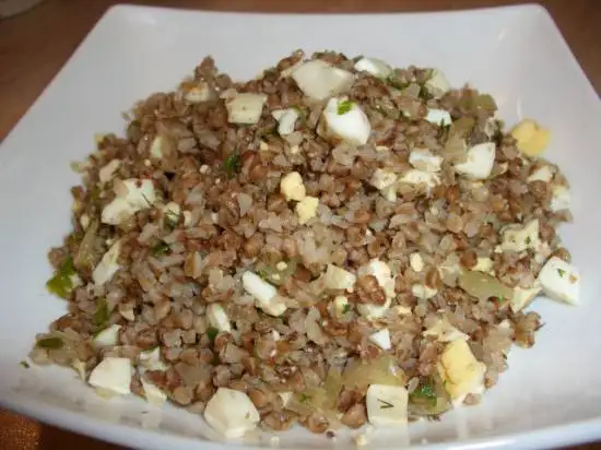 Каша гречневая с луком и яйцами