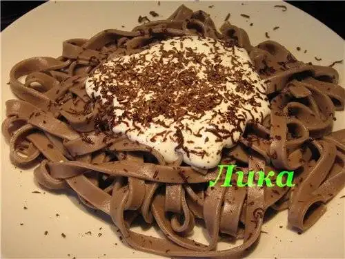 Лапша шоколадная