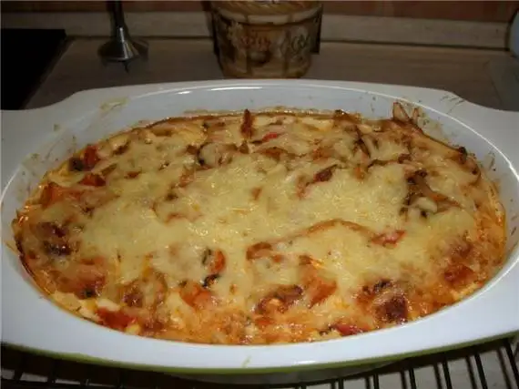Куриные грудки фаршированные и запеченные под сливочным соусом