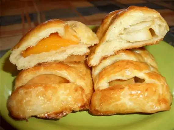 Плюшки с фруктами «Быстрые»