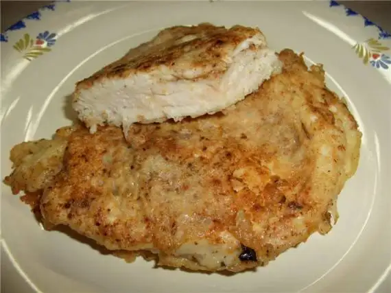 Куриные грудки в кляре