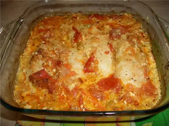 Грудки куриные фаршированные в сливочном соусе