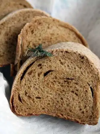 Манный хлеб с бальзамическим уксусом и PARMIGIANO