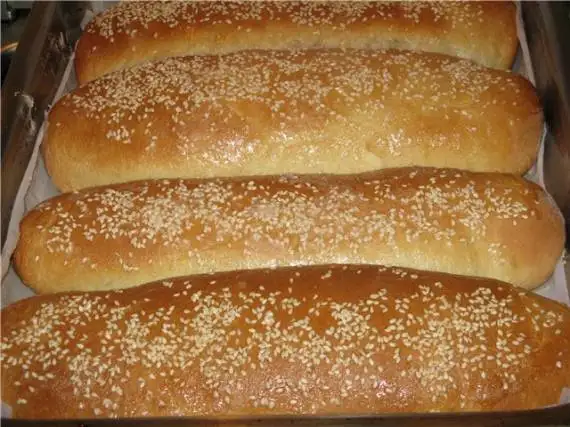 Рулет с ореховой пастой