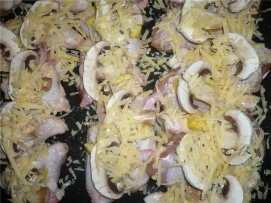 Курица сочная с ананасами