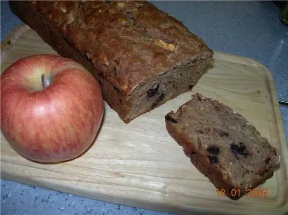 Черничный кекс с яблоками