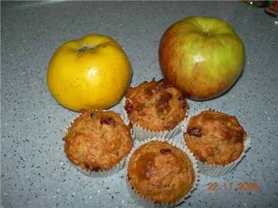 Маффины цельнозерновые с геркулесом и морковью