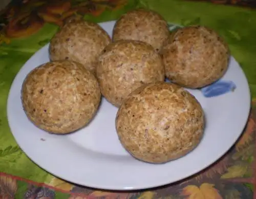 Еврейские пасхальные булочки из мацовой муки