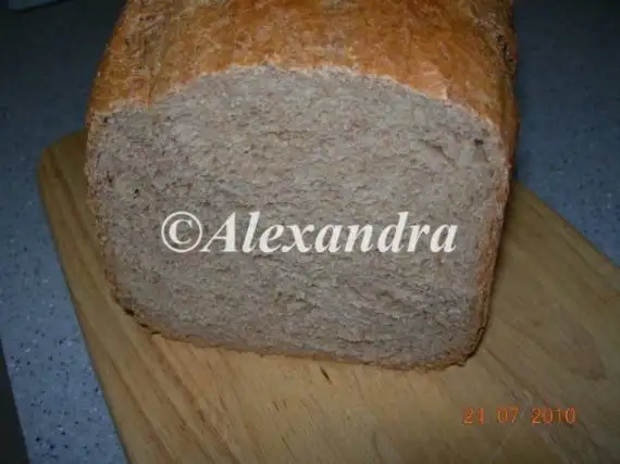 Хлеб цельнозерновой творожный на спелом тесте