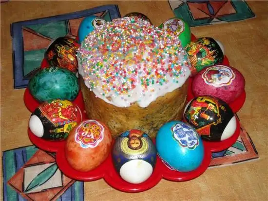 Маковый кулич с шафраном