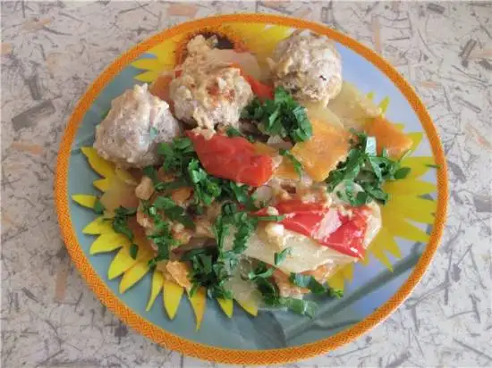 Тефтели с картофелем и моцареллой (мультиварка Aurora)