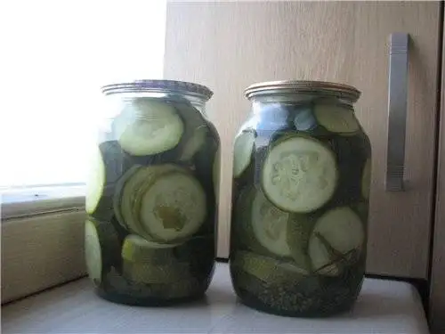 Кабачки маринованные (с помидорами)