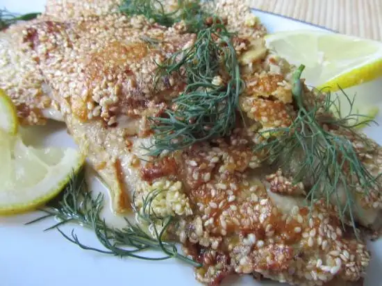 Филе карпа в кунжутной корочке