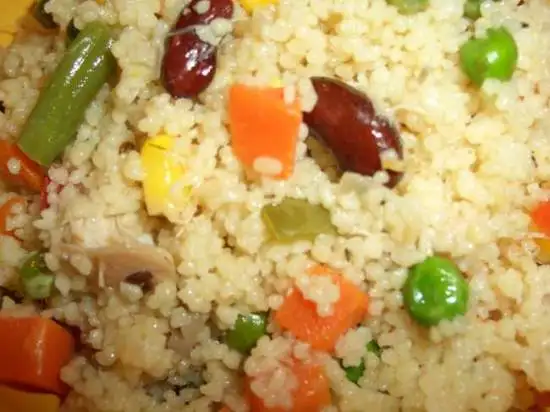 Кус-кус с овощами и курицей