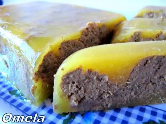 Террин из печени с персиками