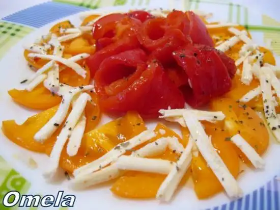 Салат теплый с перцем