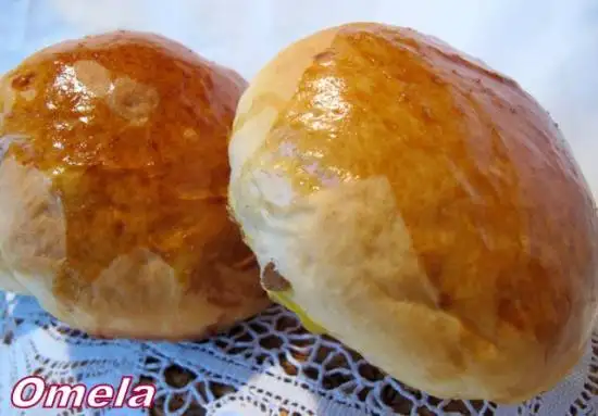 Булочки кефирные с изюмом
