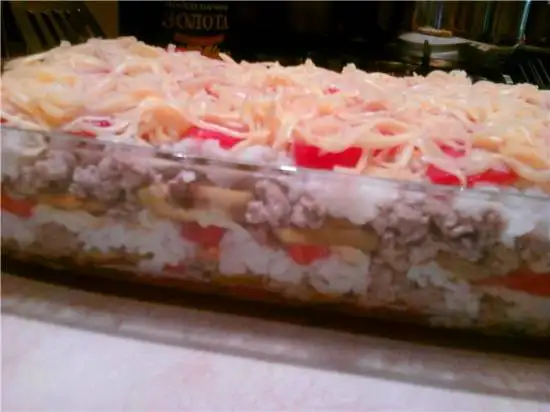 Мусака с баклажанами и соусом Бешамель