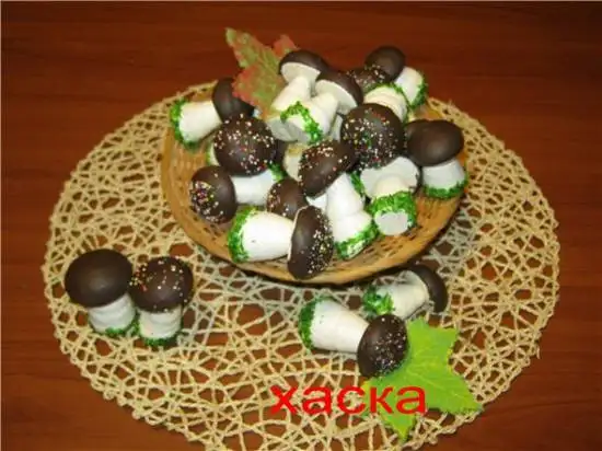 Грибочки из безе