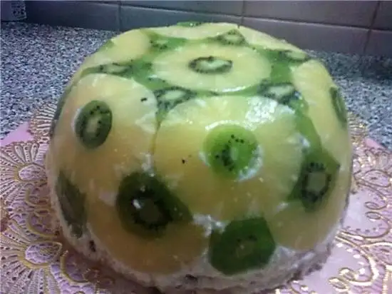 Торт с ананасами, киви и дынным суфле