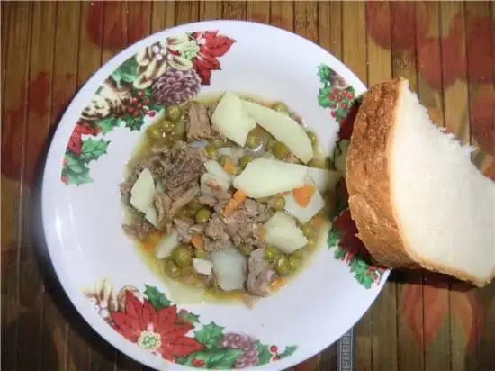 Рагу с тушенкой «Хит сезона»