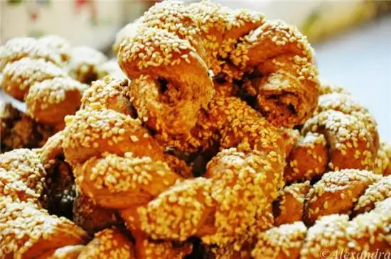 Турецкие бублики с кунжутом (симиты) цельнозерновые