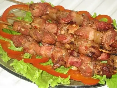 Шашлыки из свинины с копчёной грудинкой