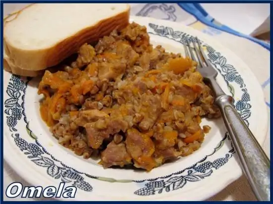 Каша с мясом второй категории в мультиварке Brand 37502