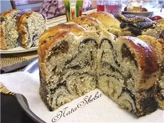 Кулич праздничный переплетенный