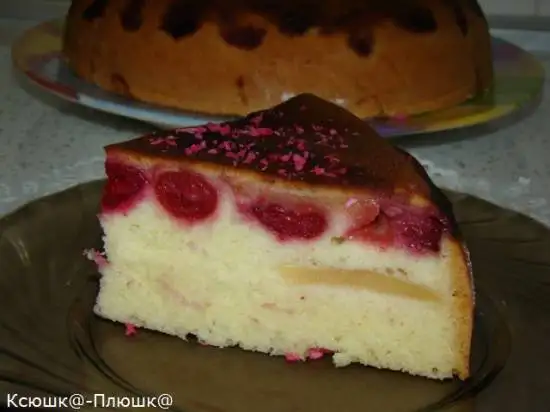 Шарлотка яблочно-вишневая (скороварка Brand 6050)