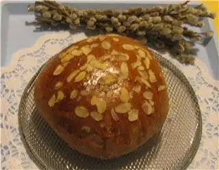 Чешская пасхальная булка (Mazanec)