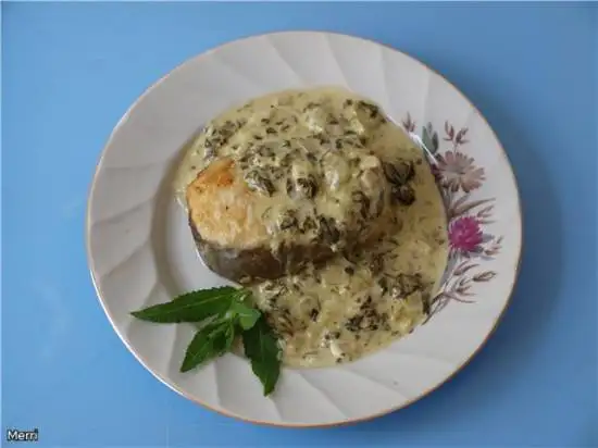 Рыба под щавелевым соусом