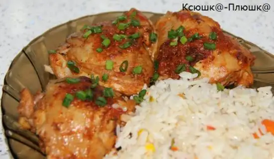 Куриные бедрышки в томатно-чесночном маринаде (мультиварка Brand 37501)
