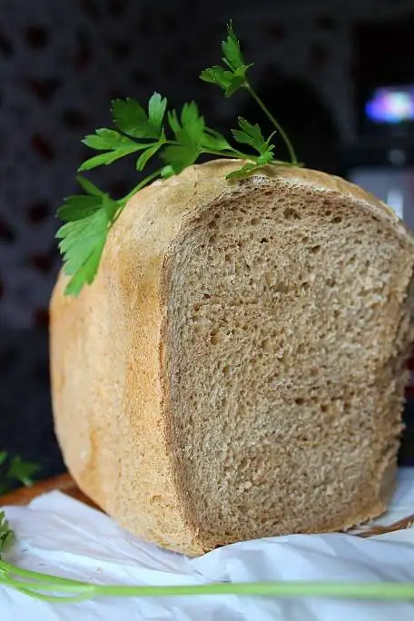Очень вкусный белый хлеб с солодом в хлебопечке