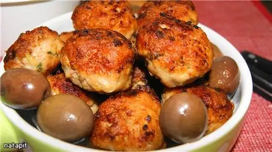 Тефтедес  и шпинат по-гречески или как вкусно поднять гемоглобин