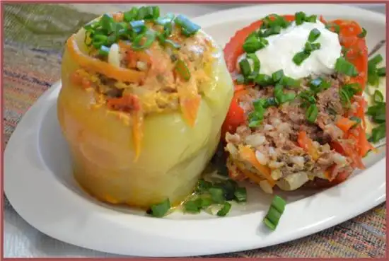 Перец, фаршированный мясом и овощами для скороварки Brand 6050