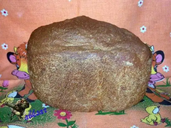 Хлеб из цельносмолотой муки с кунжутом