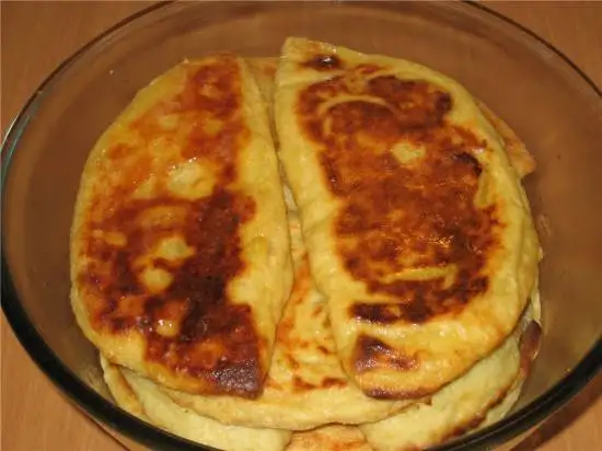 Картофельные пироги с яблочной начинкой