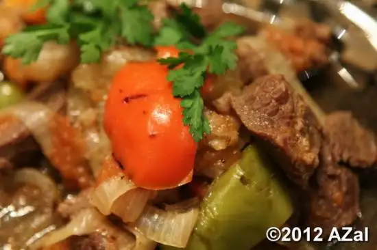 Конина тушеная остро-пряная с овощами (Moulinex Minute Cook CE4000)