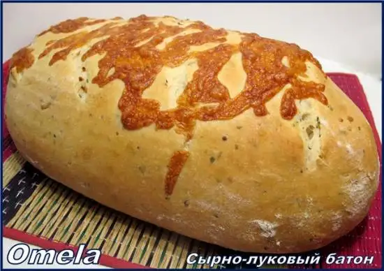 Сырно-луковый батон (в духовке)