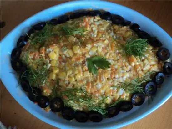 Салат с кукурузой