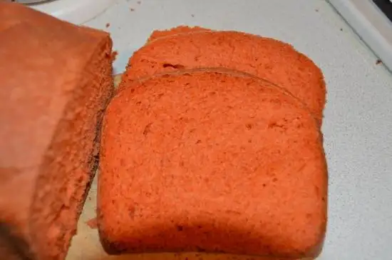 Пшеничный хлебушек с паприкой