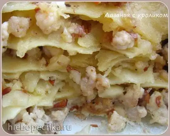 Лазанья с кроликом и миндалем