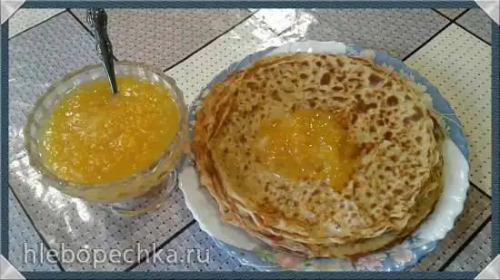 Блины тыквенные с соусом из цитрусовых