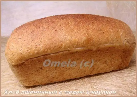 Хлеб пшеничный с медом и крупкой (в духовке)