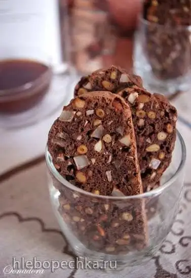 Бискотти шоколадные «Три ореха»