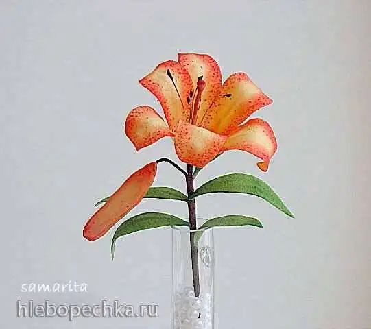 Лилия из мастики (мастер-класс)