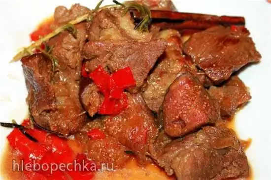 Свинина с инжиром, корицей и розмарином